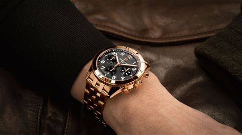 breitling av1|Breitling classic avi.